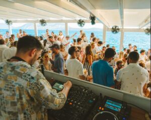 44a6ea6e5425b17942b879a8c8245098